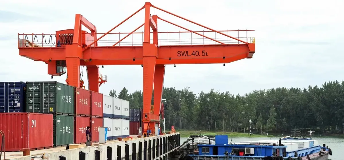 Services de remorquage de terminaux (Terminal Tug Services)